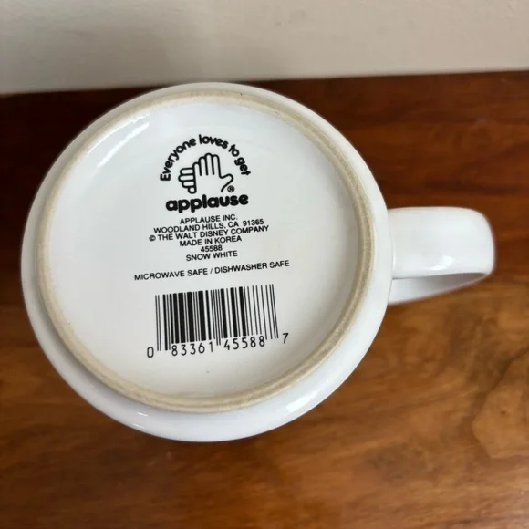 Bad Cat Mug - Picture 9 of 9